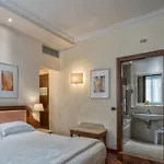 Pitti Palace Al Ponte Vecchio Hotel Florenz
