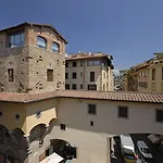Hotel Pitti Palace Al Ponte Vecchio 4*