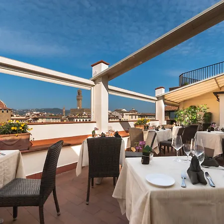 Pitti Palace Al Ponte Vecchio Hotel 4*