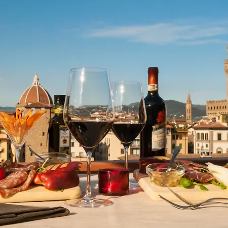 Pitti Palace Al Ponte Vecchio Szálloda 4*