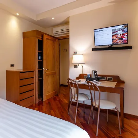 Pitti Palace Al Ponte Vecchio Hotel