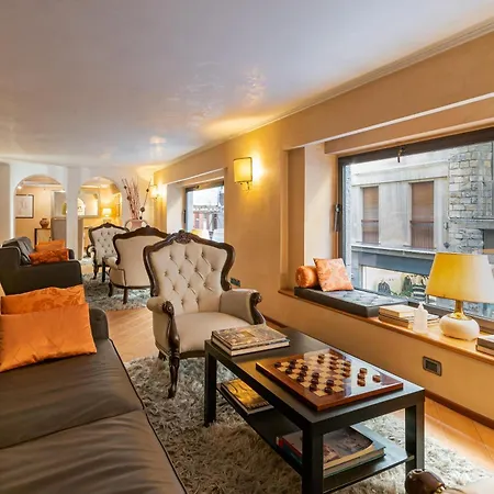 Pitti Palace Al Ponte Vecchio Hotel Florence