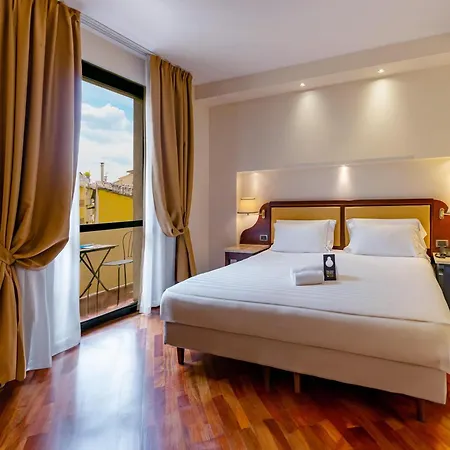 Hotel Pitti Palace Al Ponte Vecchio 4*