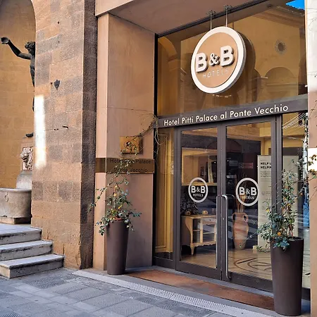 Pitti Palace Al Ponte Vecchio Hotel 4*