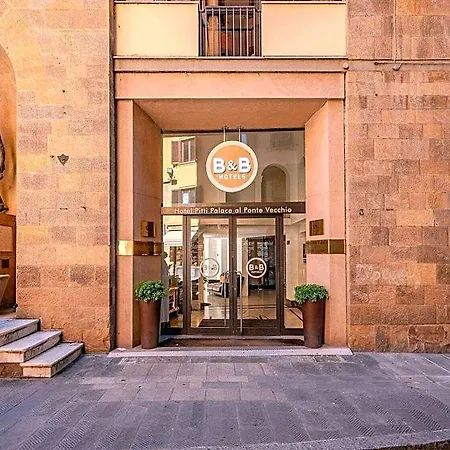 Pitti Palace Al Ponte Vecchio 호텔 4*