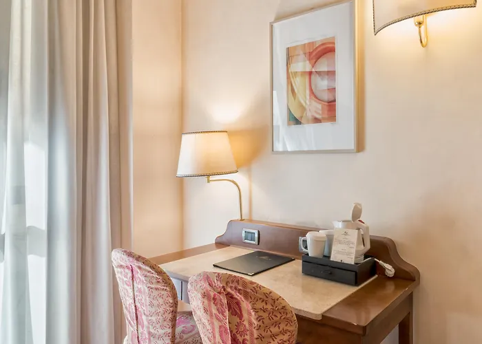 Pitti Palace Al Ponte Vecchio 호텔