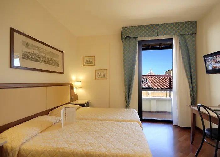 호텔 Pitti Palace Al Ponte Vecchio 4*
