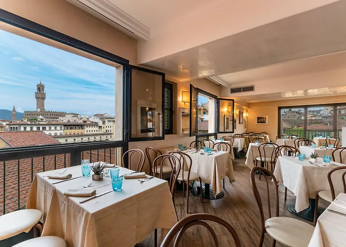 Pitti Palace Al Ponte Vecchio 호텔 4*