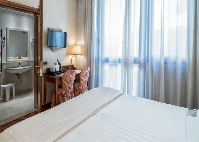 Pitti Palace Al Ponte Vecchio 호텔 피렌체